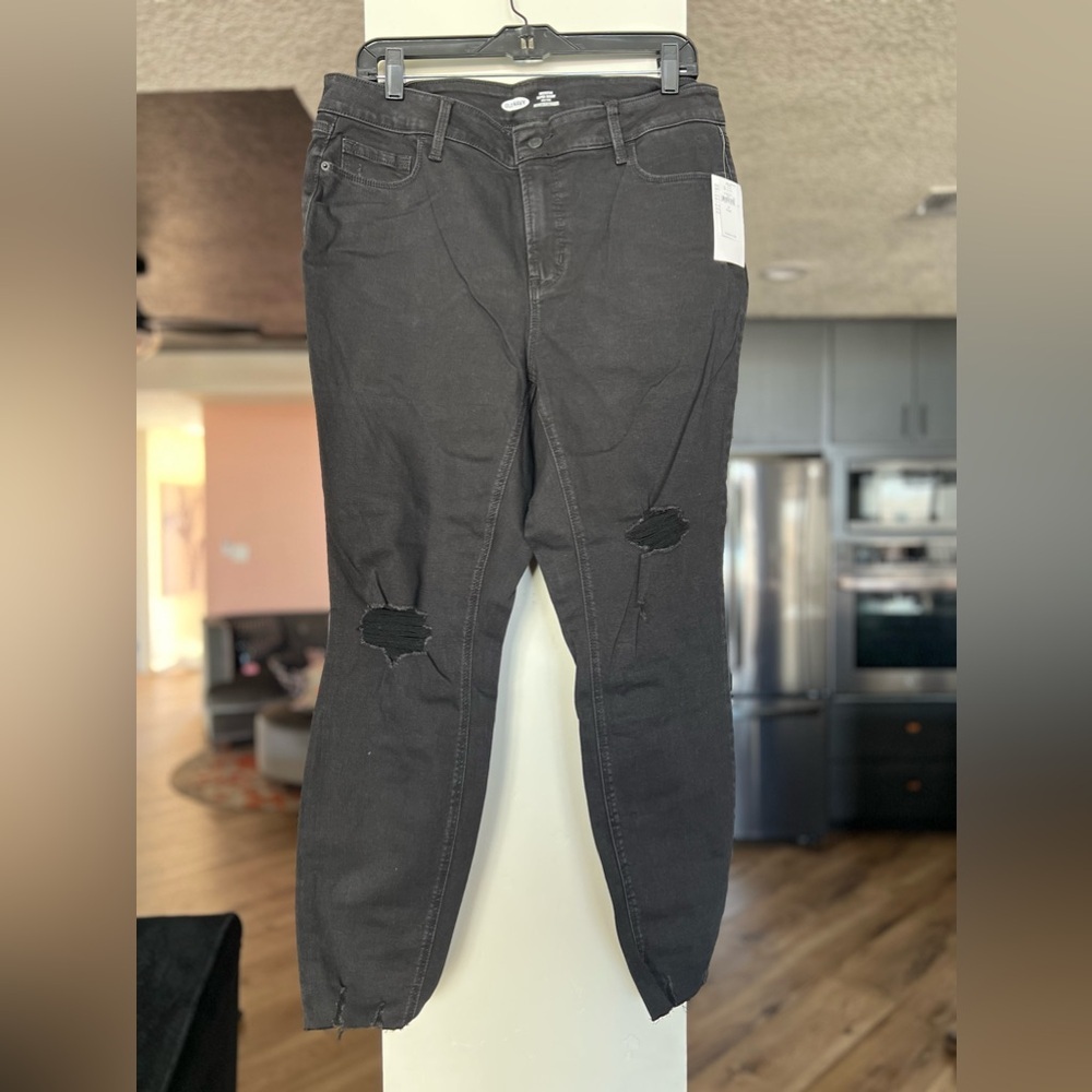 Old Navy Black Skinny Distressed Jeans NWT